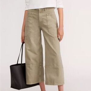 Everlane The Way-High® Gardener Cropped Jean